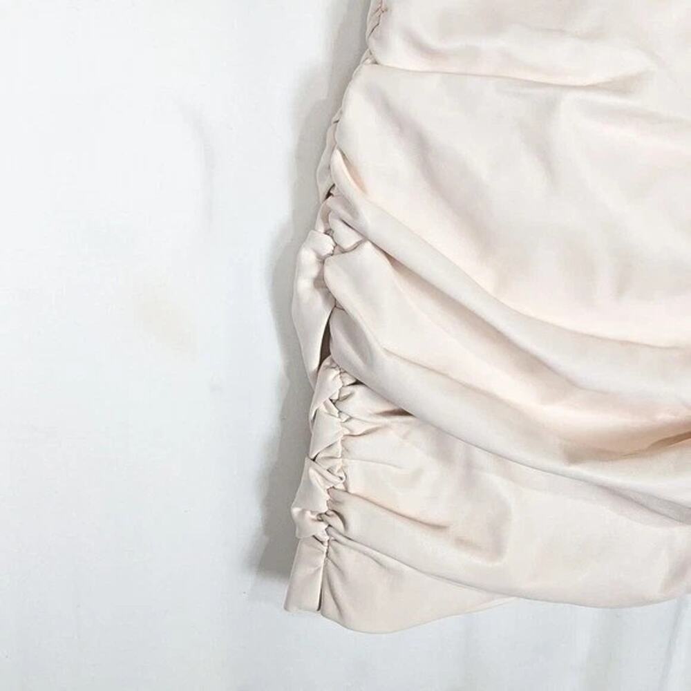 NBD Revolve Womens Keoni Cream Faux Leather Ruched Mini Skirt Size Small Zipper - Picture 8 of 12